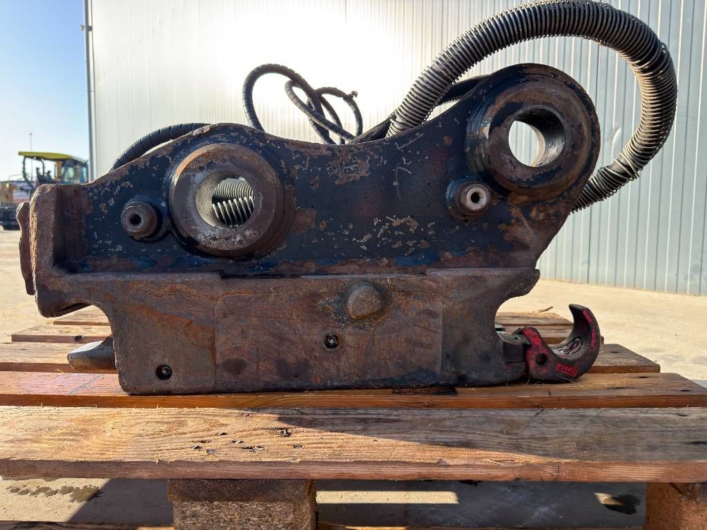 OilQuick OQ70/55 - M318D / 320D / 320E / 320F / 323D / 323E