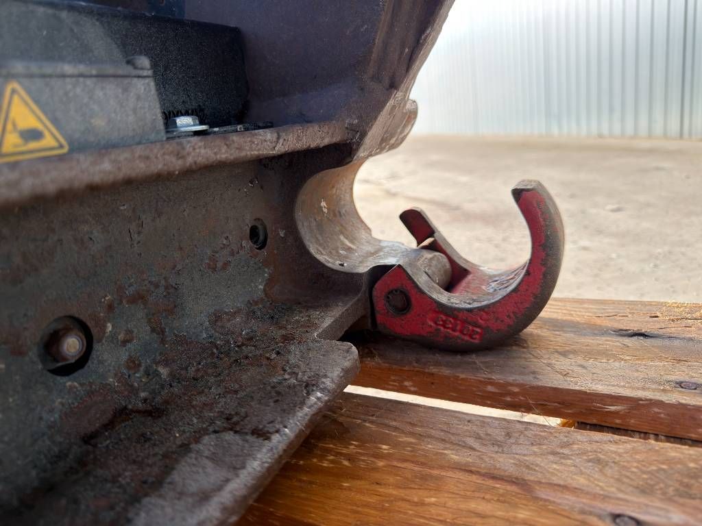 OilQuick OQ70/55 - M318D / 320D / 320E / 320F / 323D / 323E