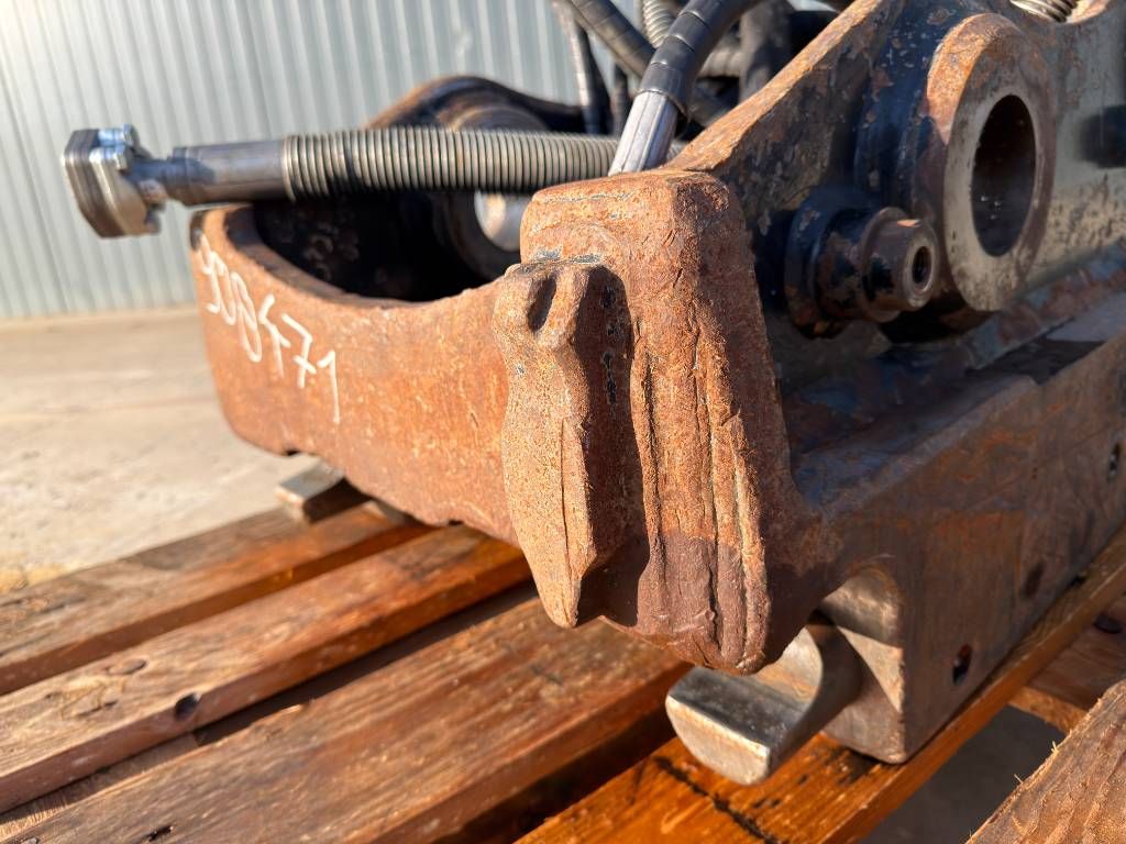 OilQuick OQ70/55 - M318D / 320D / 320E / 320F / 323D / 323E