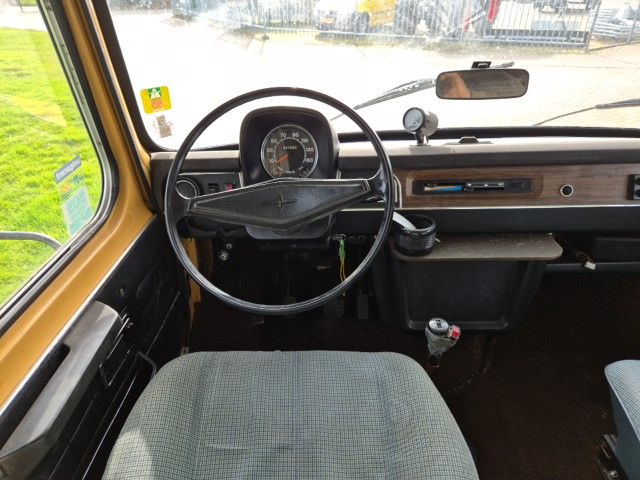 Oldtimer/retro camper Leyland Hilton. Belasting vrij