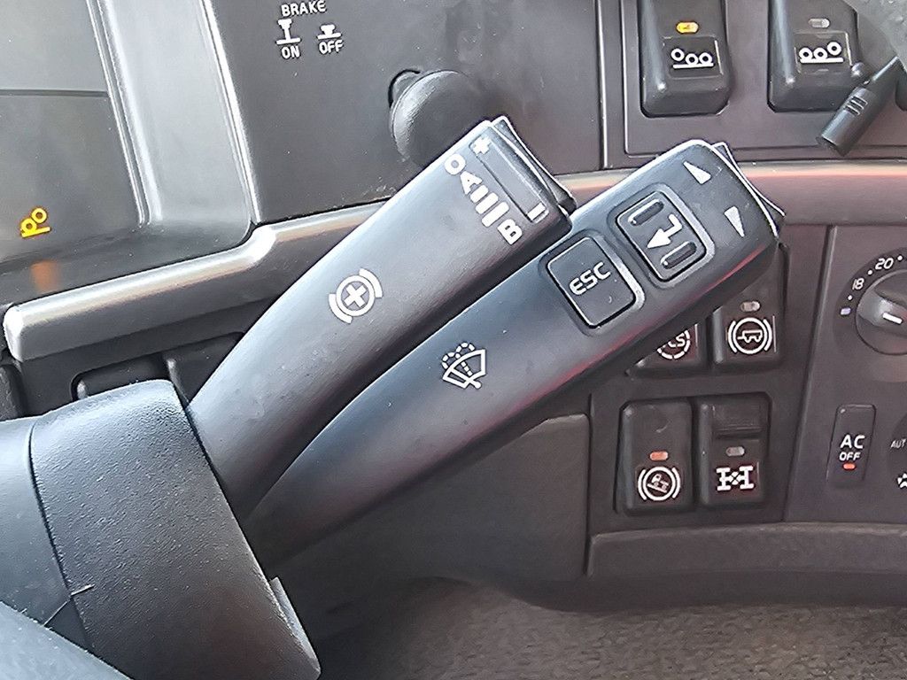 VOLVO FM 13.500 eev 10x4 heavy duty