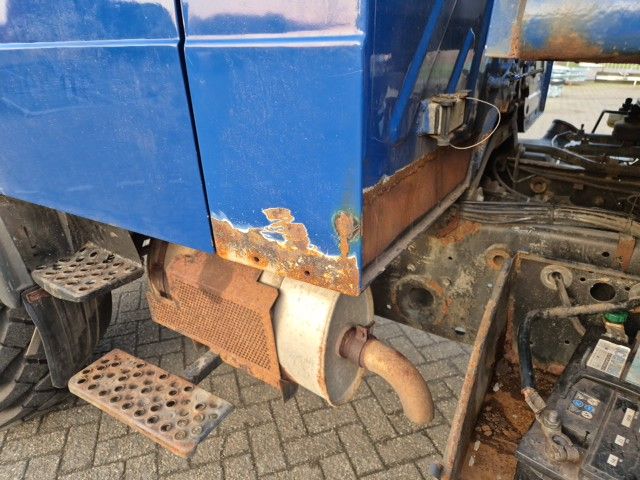 Mercedes Benz Unimog U90