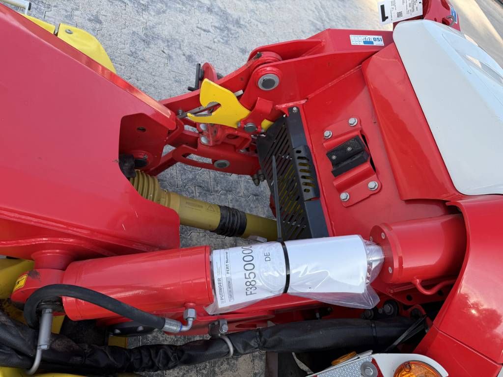 Pöttinger Novacat A10 CF Cross Flow