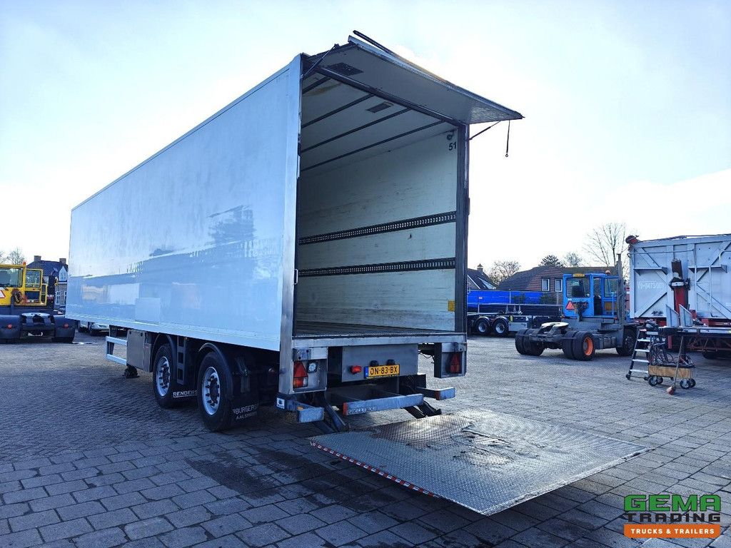 Renders ROC 12.18 2-axle SAF - CITY 11.3m insulated box - steering axle - disc brakes - 2000kg tail lift - 05/2026 MOT