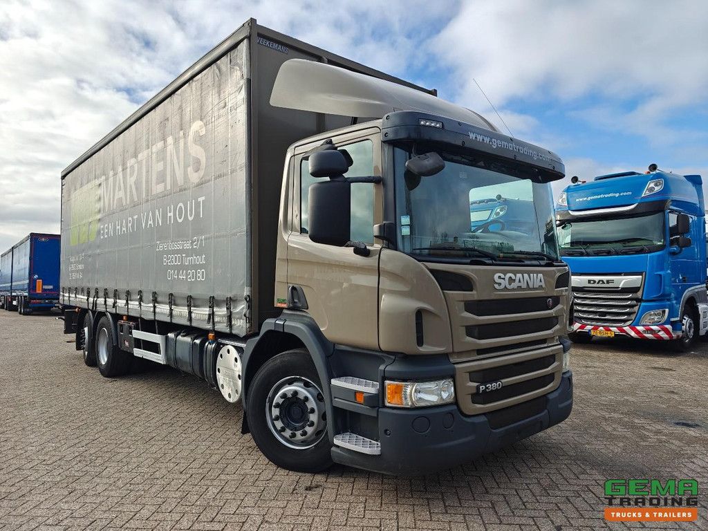 Scania P280 6x2/4 Daycab Euro5 - 8M sliding tarpaulin - Cage connection - 469,000 km