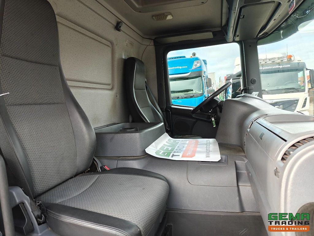 Scania P280 6x2/4 Daycab Euro5 - 8M sliding tarpaulin - Cage connection - 469,000 km