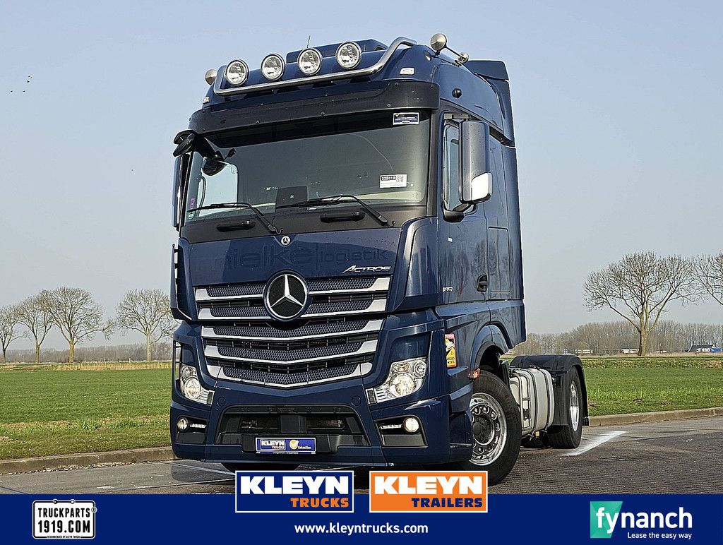 MERCEDES-BENZ ACTROS 1851