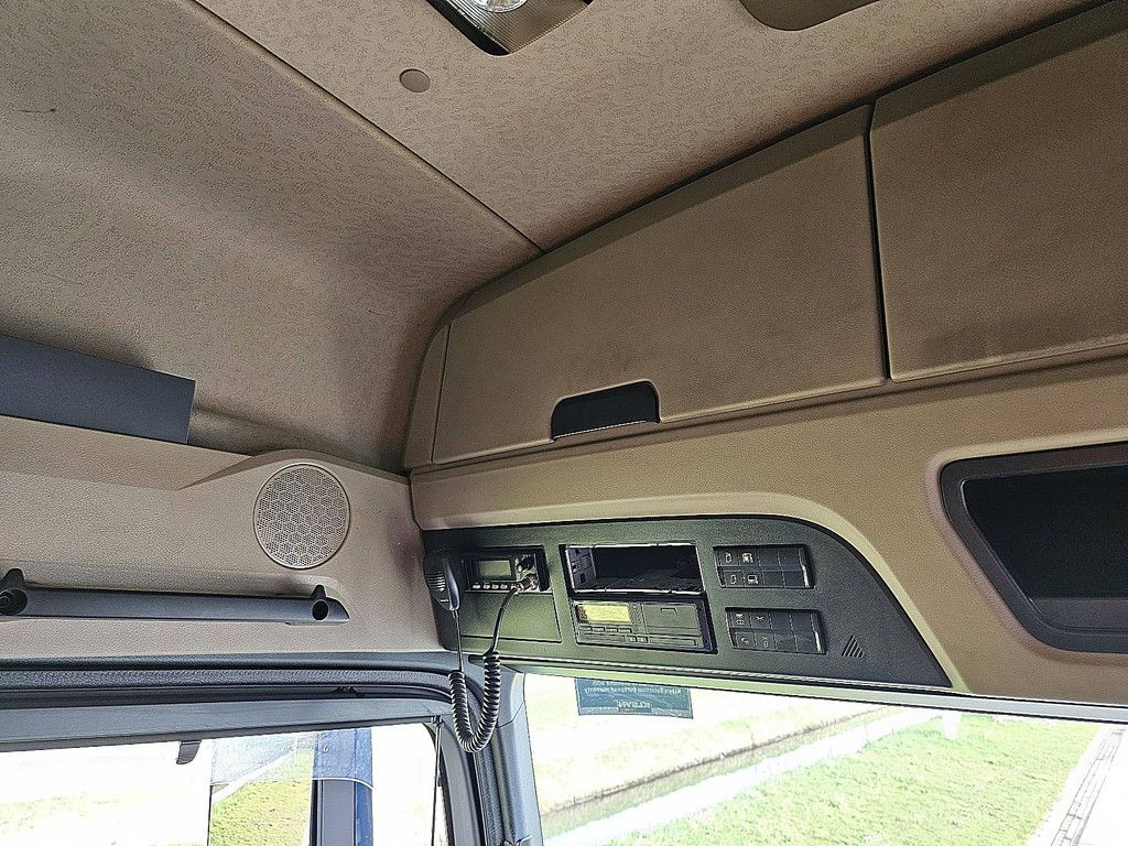 MERCEDES-BENZ ACTROS 1851