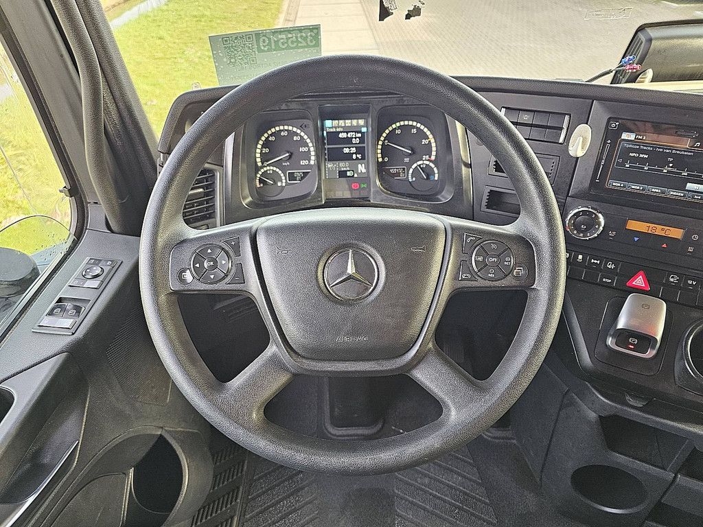 MERCEDES-BENZ ACTROS 1851