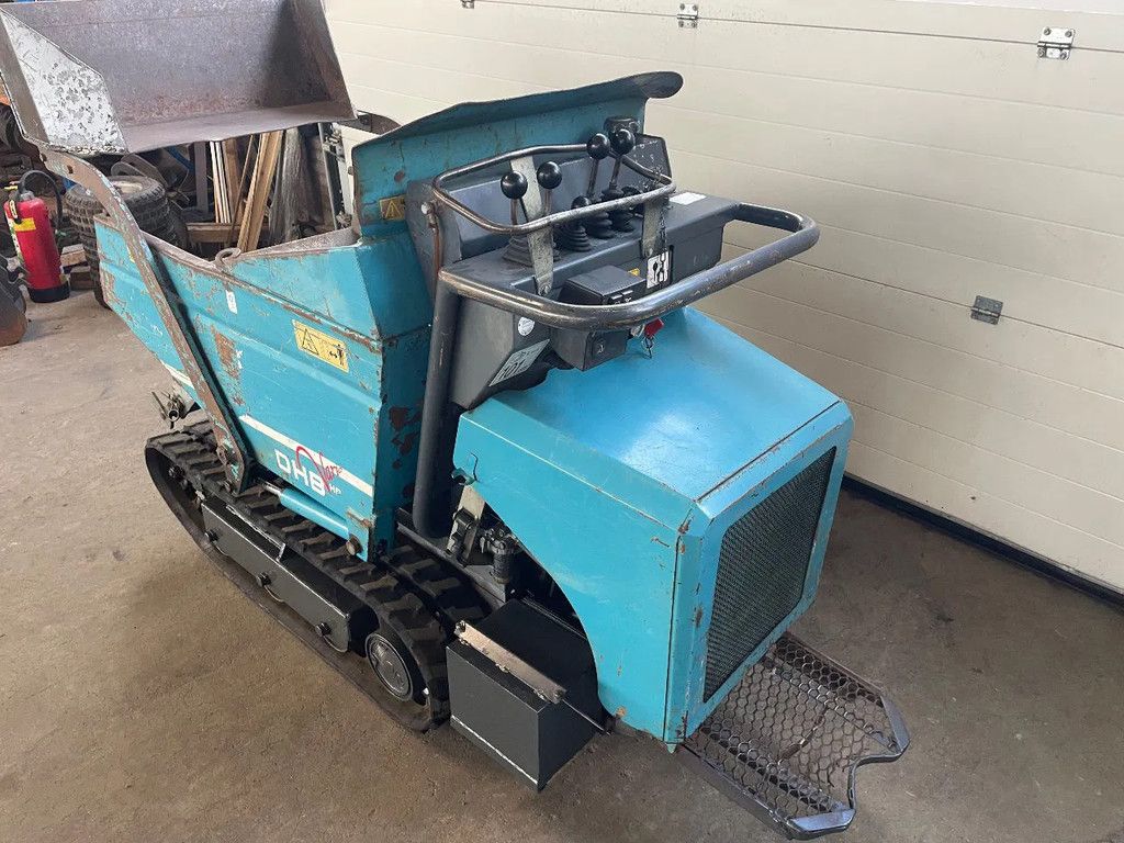 Messersi CH2-R 13D Kubota diesel rupsdumper met schep