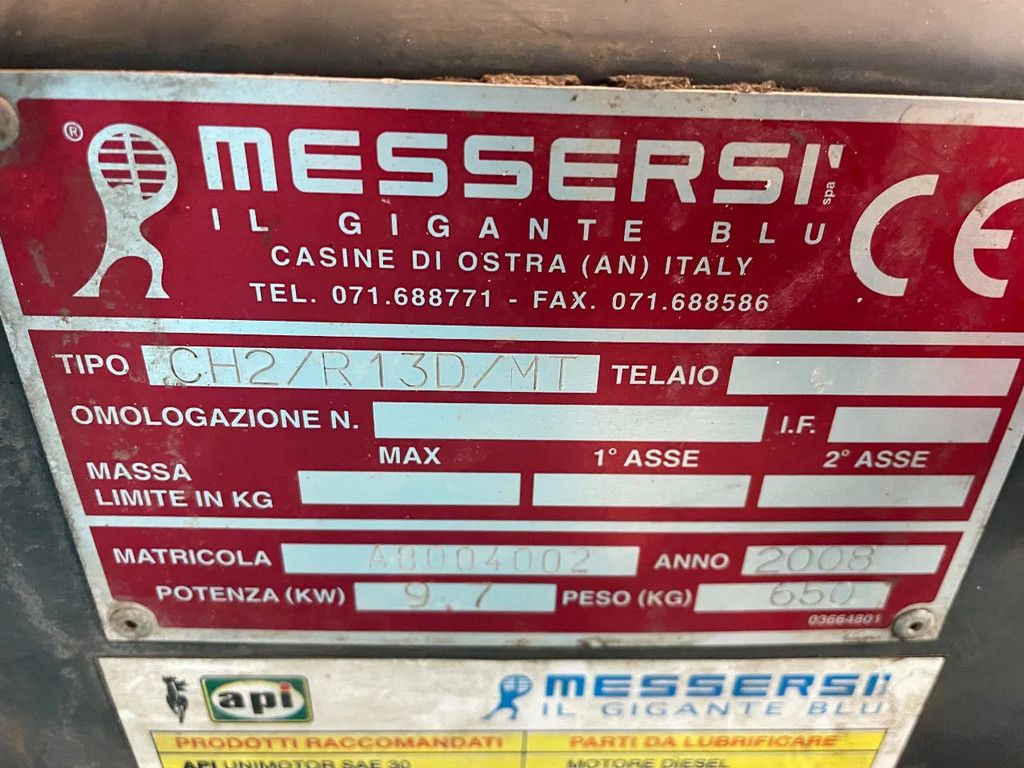 Messersi CH2-R 13D Kubota diesel rupsdumper met schep