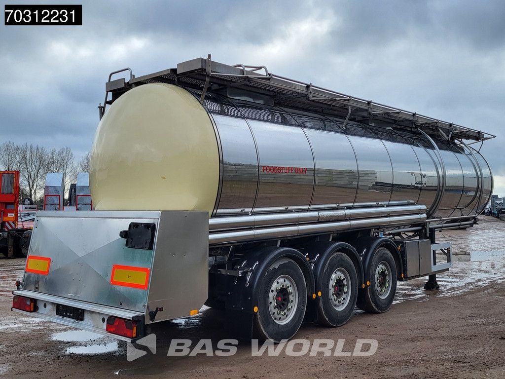 Feldbinder TSA 33.3 3 Achsen 33000L