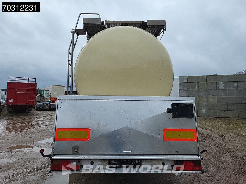 Feldbinder TSA 33.3 3 Achsen 33000L