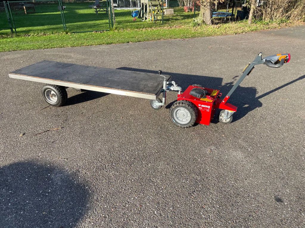 Overige Move L electrotrekker mover hooiwagen voerwagen