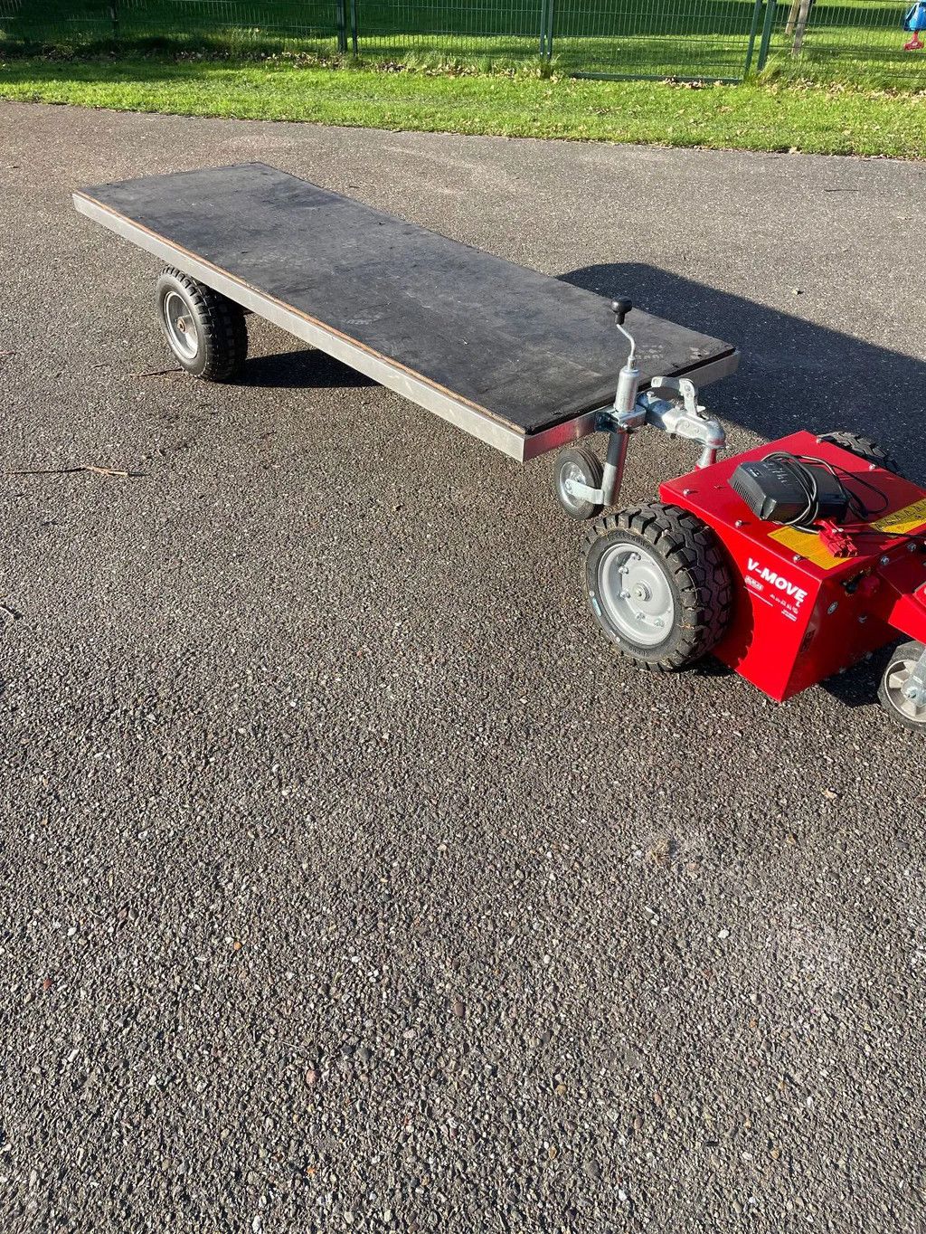 Overige Move L electrotrekker mover hooiwagen voerwagen