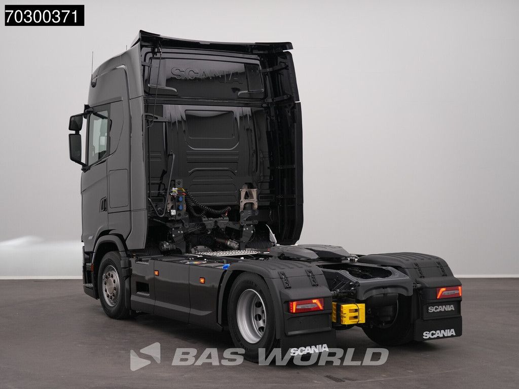 Scania S460 4X2 NEW! Retarder Full-Air 2xTanks LED ACC Standklima Leder Navi Euro 6