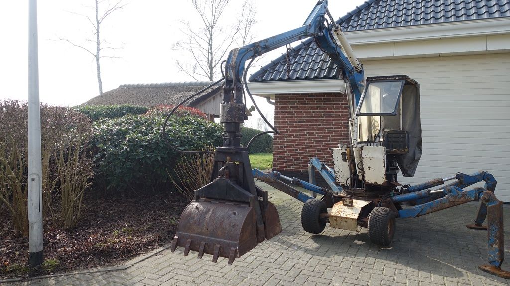 Boki Kiefer 2050 Spingraafmachine kraan grafdelver mestkraan laadkraan