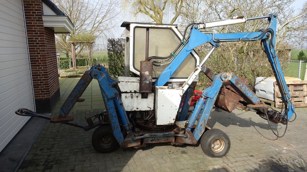 Boki Kiefer 2050 Spingraafmachine kraan grafdelver mestkraan laadkraan