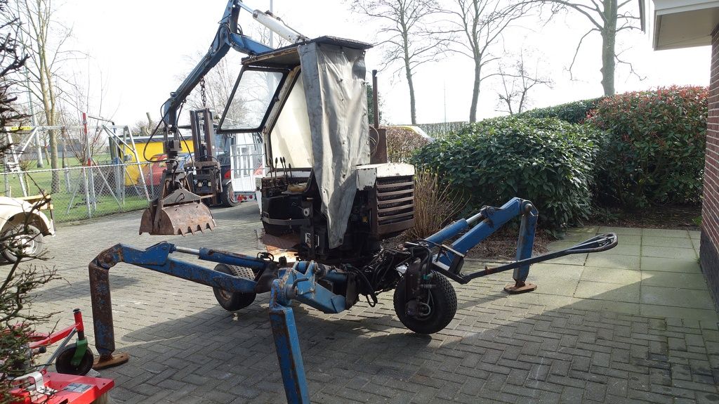 Boki Kiefer 2050 Spingraafmachine kraan grafdelver mestkraan laadkraan