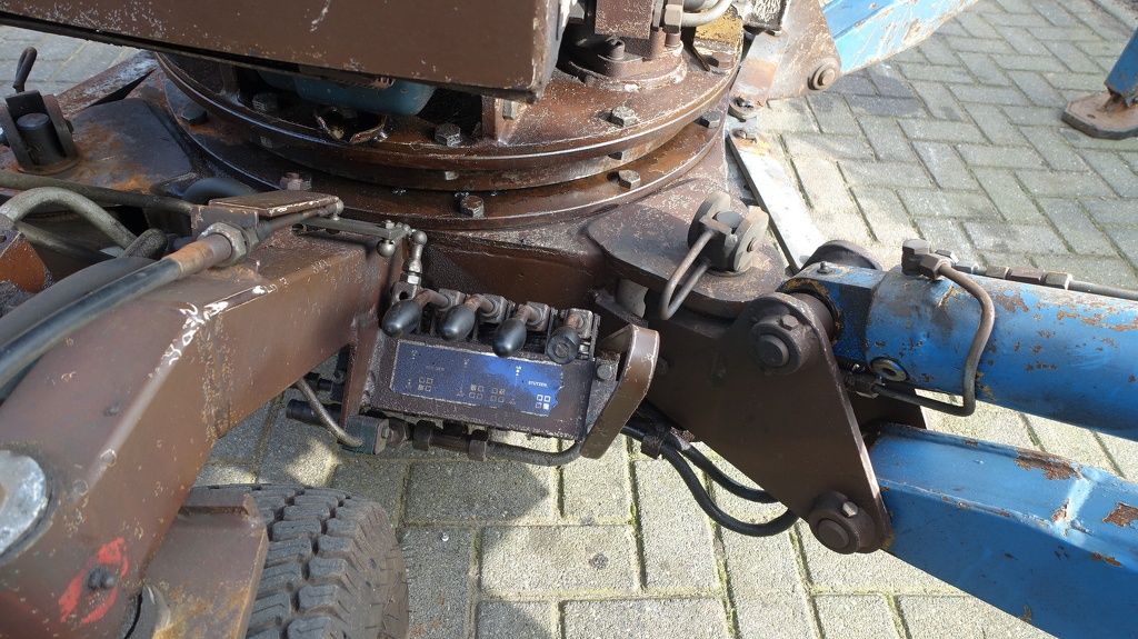 Boki Kiefer 2050 Spingraafmachine kraan grafdelver mestkraan laadkraan