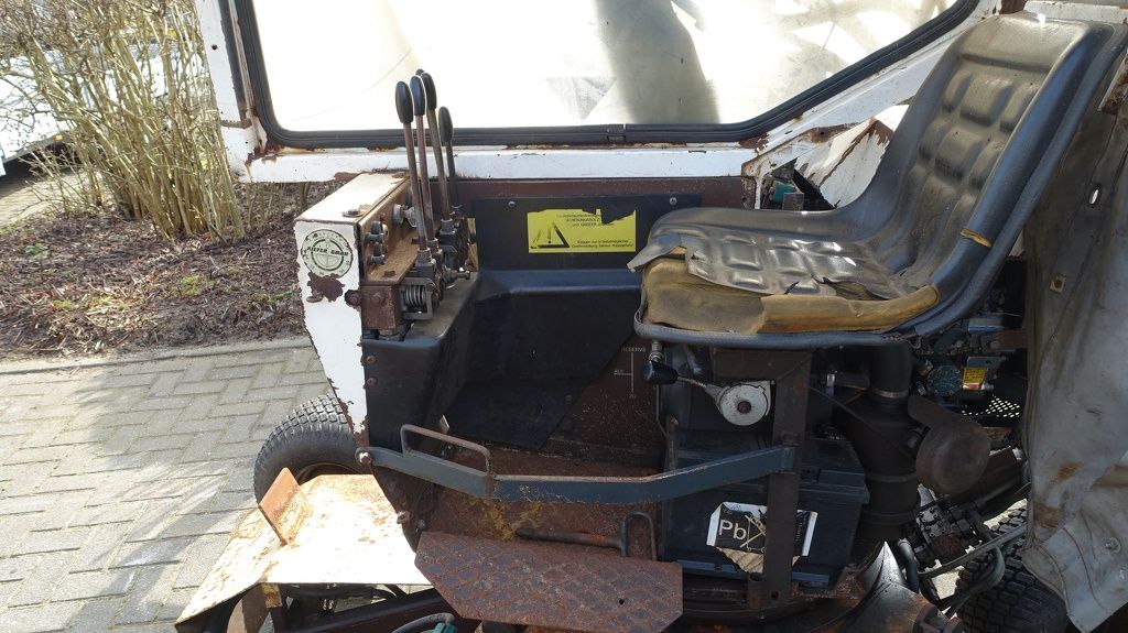 Boki Kiefer 2050 Spingraafmachine kraan grafdelver mestkraan laadkraan