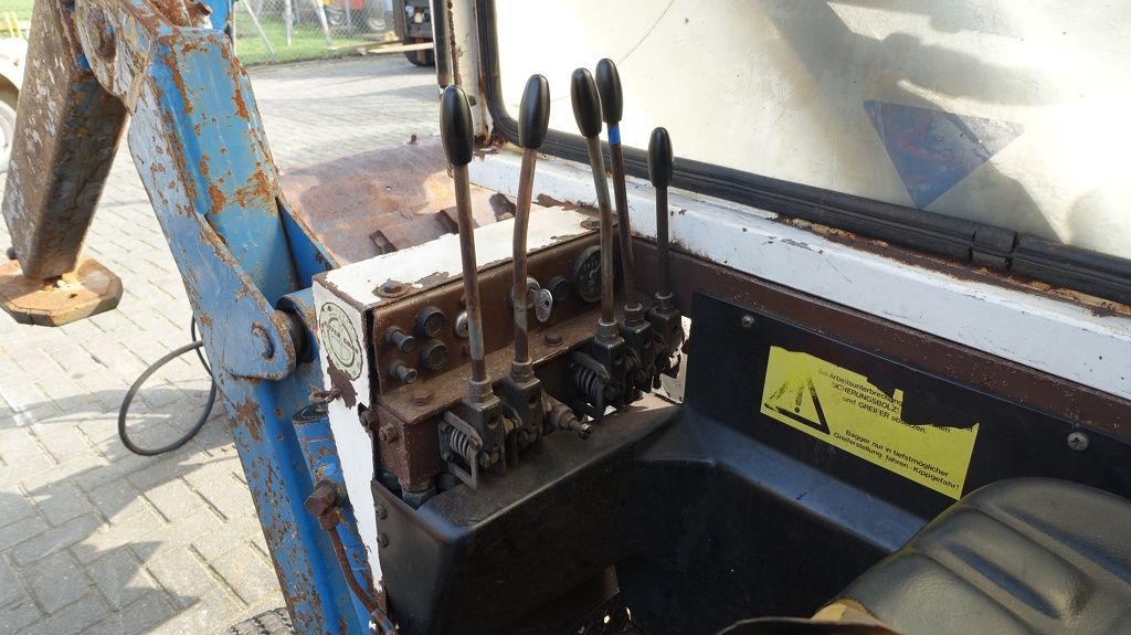 Boki Kiefer 2050 Spingraafmachine kraan grafdelver mestkraan laadkraan