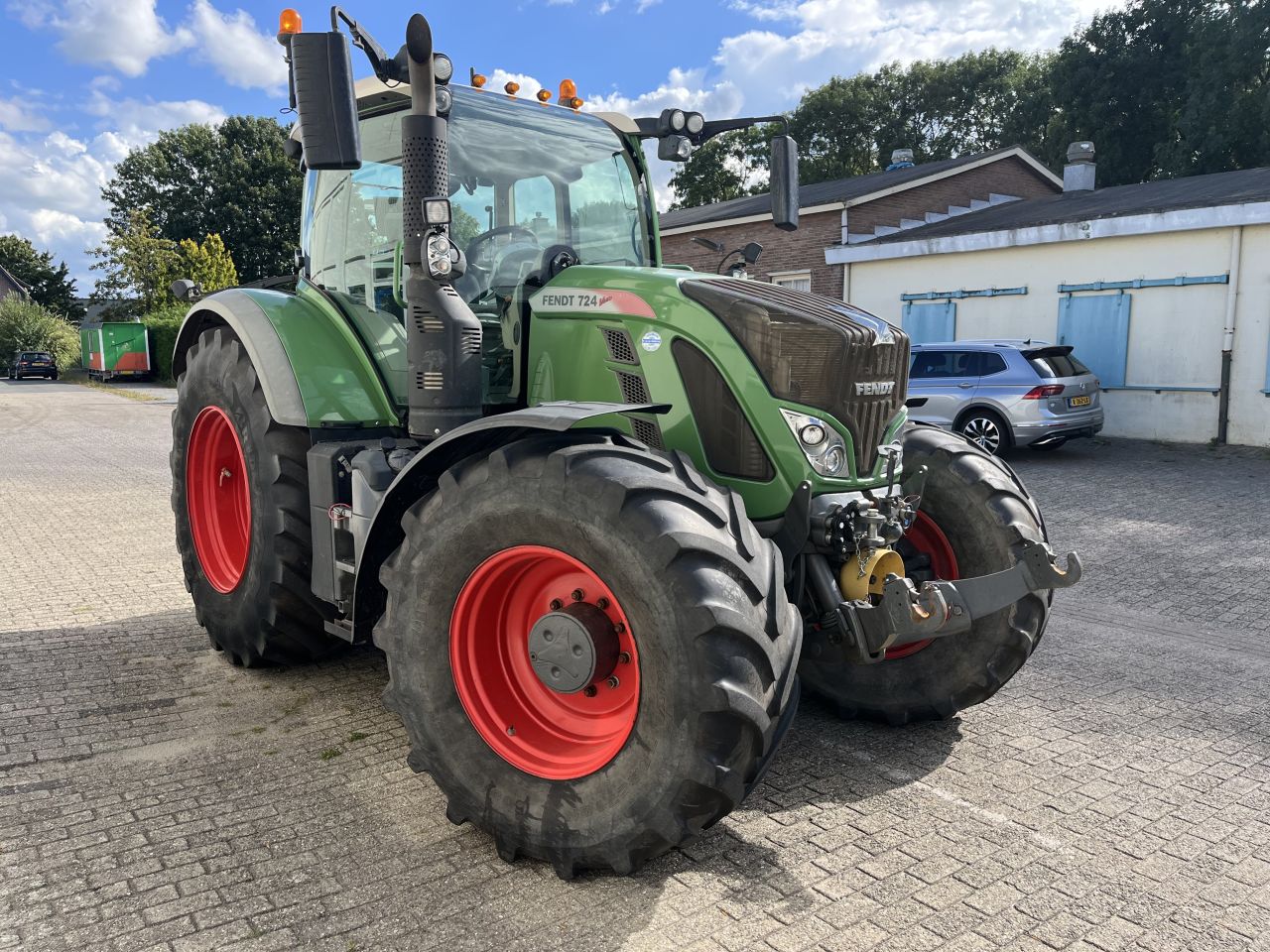 Fendt 724 S4 Profi Plus
