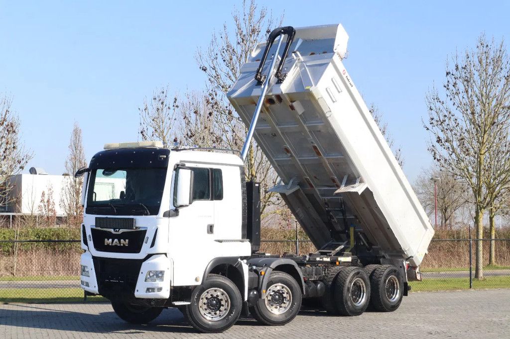 MAN TGS 35.500 | 8X4 | RETARDER | BIG AXLES | EURO 6