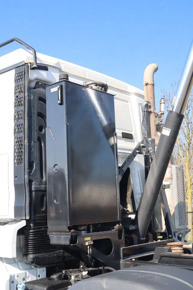 MAN TGS 35.500 | 8X4 | RETARDER | BIG AXLES | EURO 6