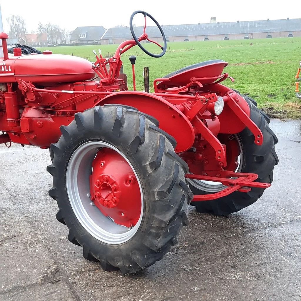 Farmall Oldtimer tractor Farmall Mc Cormick Super A