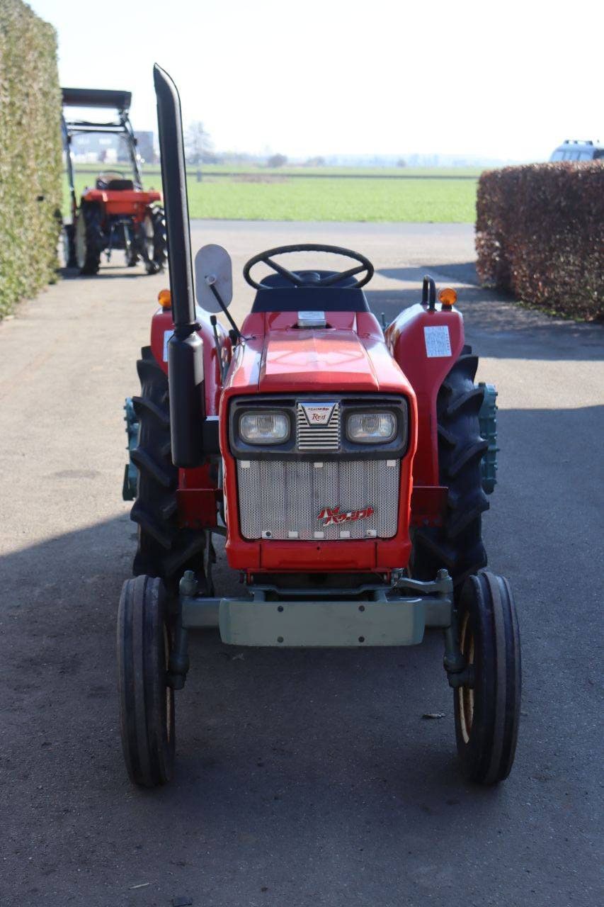 Kleintraktor Yanmar YM1810 Diesel mit Grubber