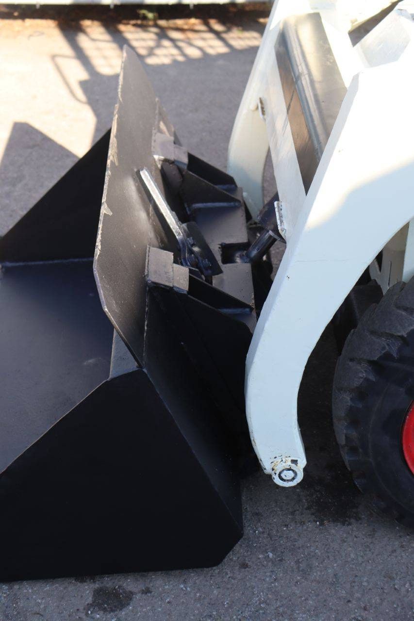 Skid steer loader Bobcat 463 Diesel