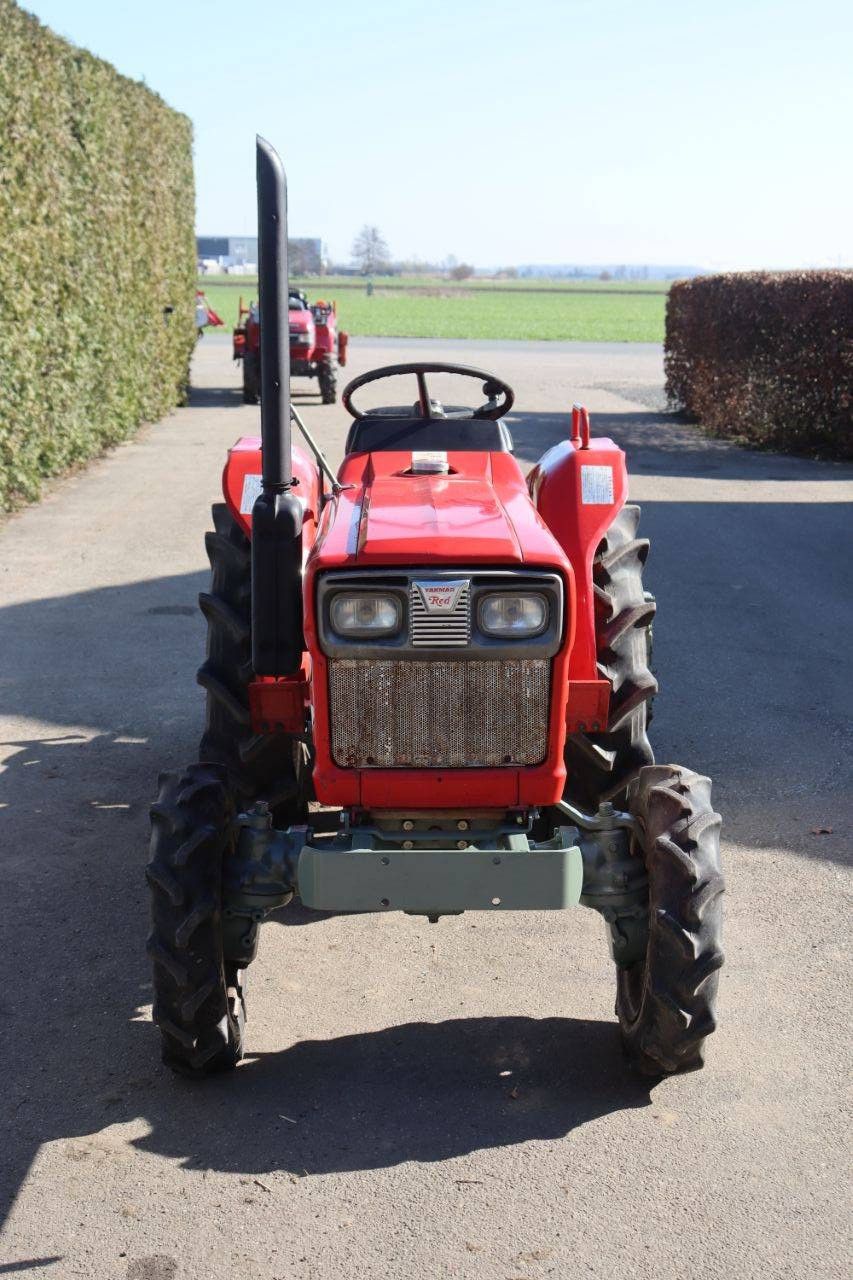 Kleintraktor Yanmar YM1601D Diesel mit Grubber