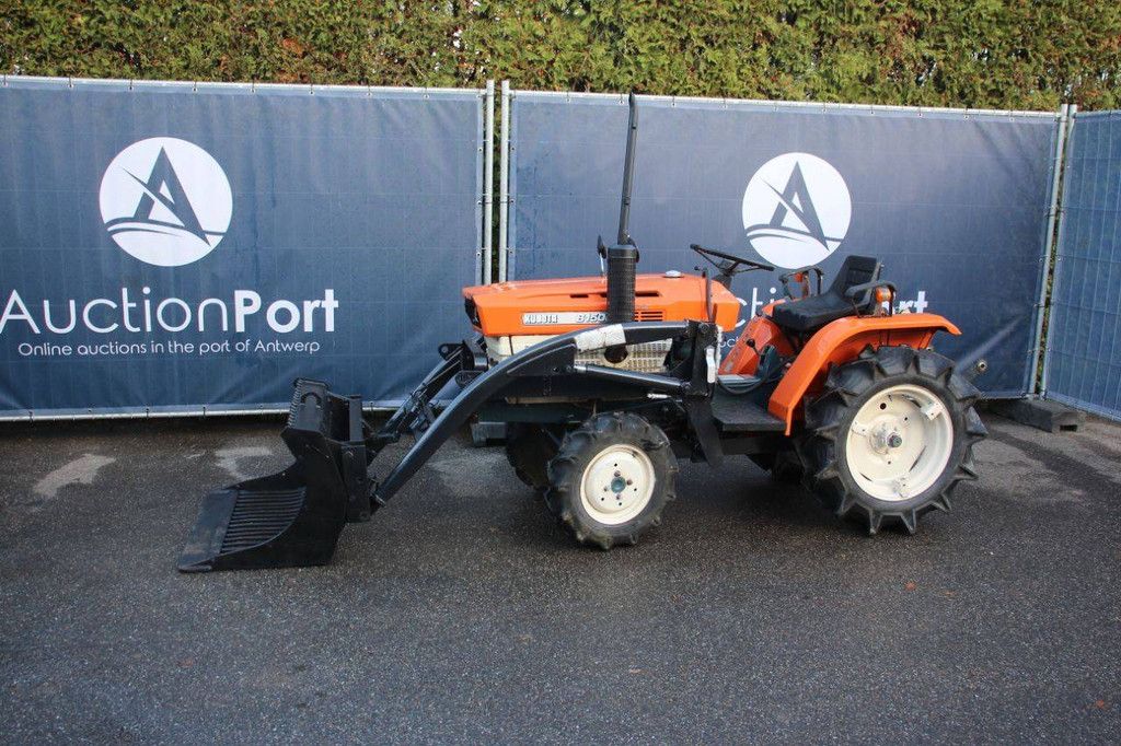 Kubota B1500DT Diesel Mini Tractor with Front Loader