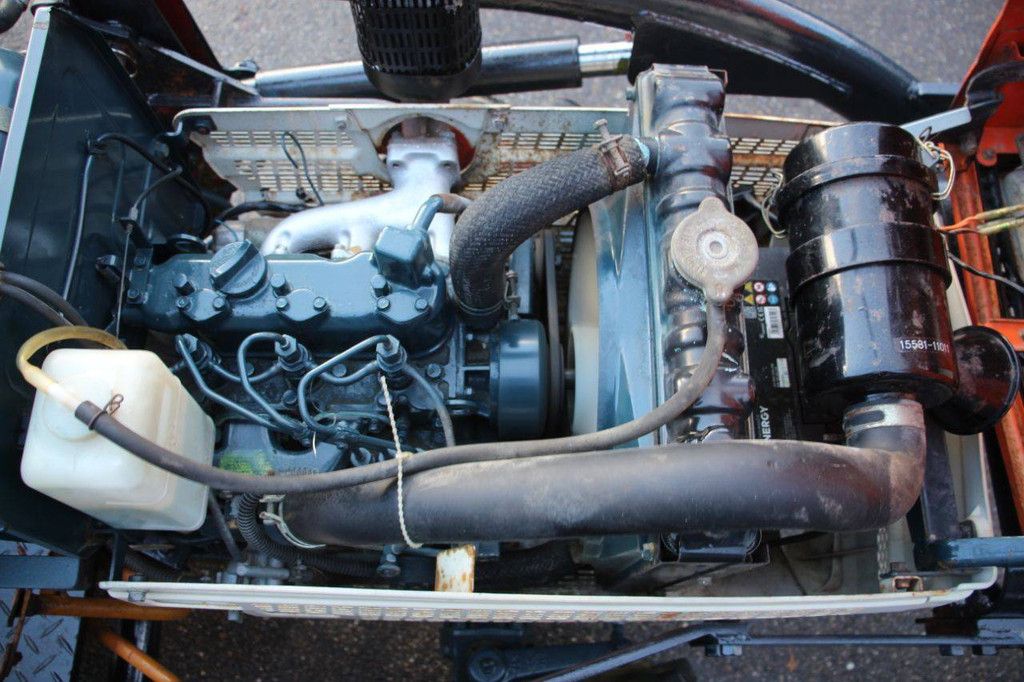 Kubota B1500DT Diesel Mini Tractor with Front Loader