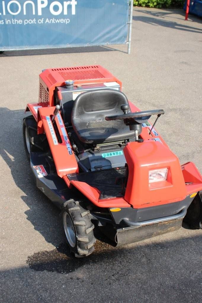 Rough Terrain Mower Canycom CM181 Petrol