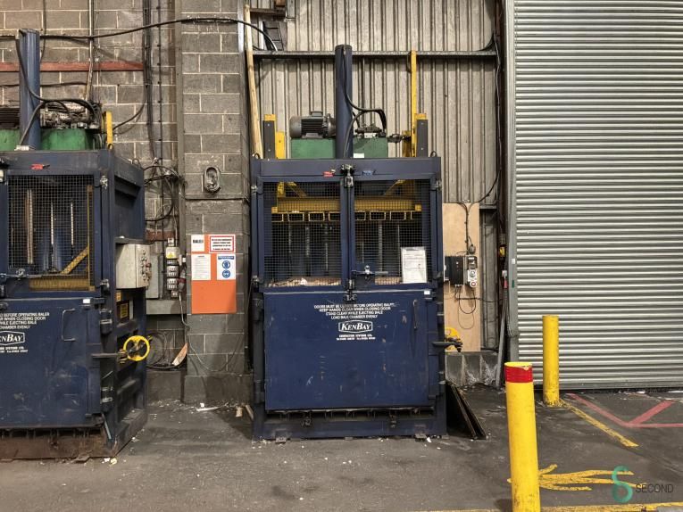 Ballenpressen Kenbay BRG 1 2005