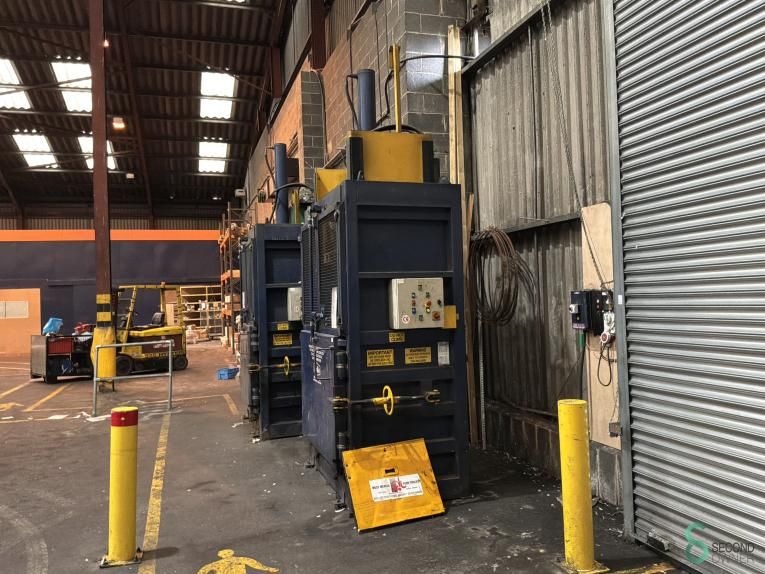 Ballenpressen Kenbay BRG 1 2005