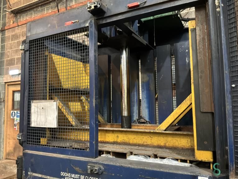 Ballenpressen Kenbay 2005