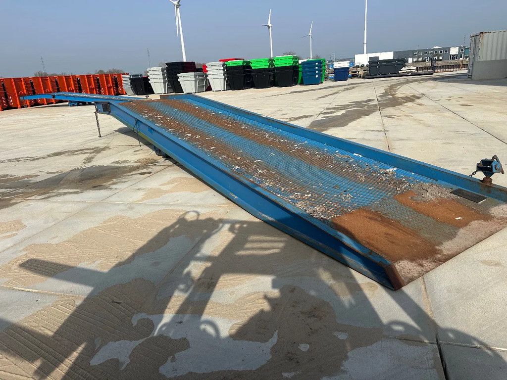 Overige 10 tons laadbrug elektrische en handbediend