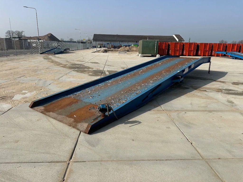 Overige 10 tons laadbrug elektrische en handbediend