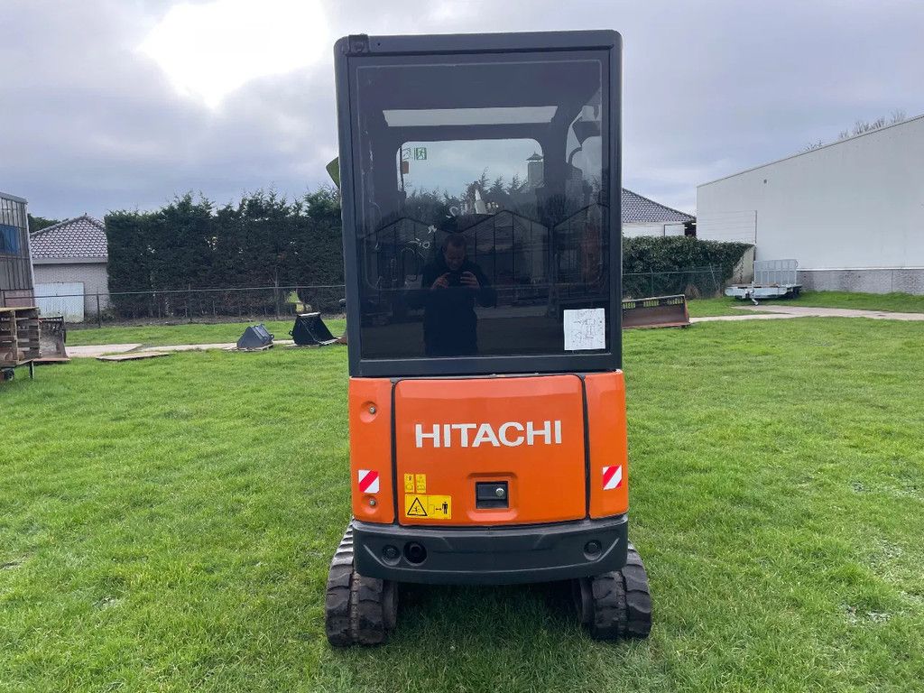 Hitachi ZX19U rupsgraafmachine CW05 hydr snelw met sloopsorteerfunctie slechts 485 uur