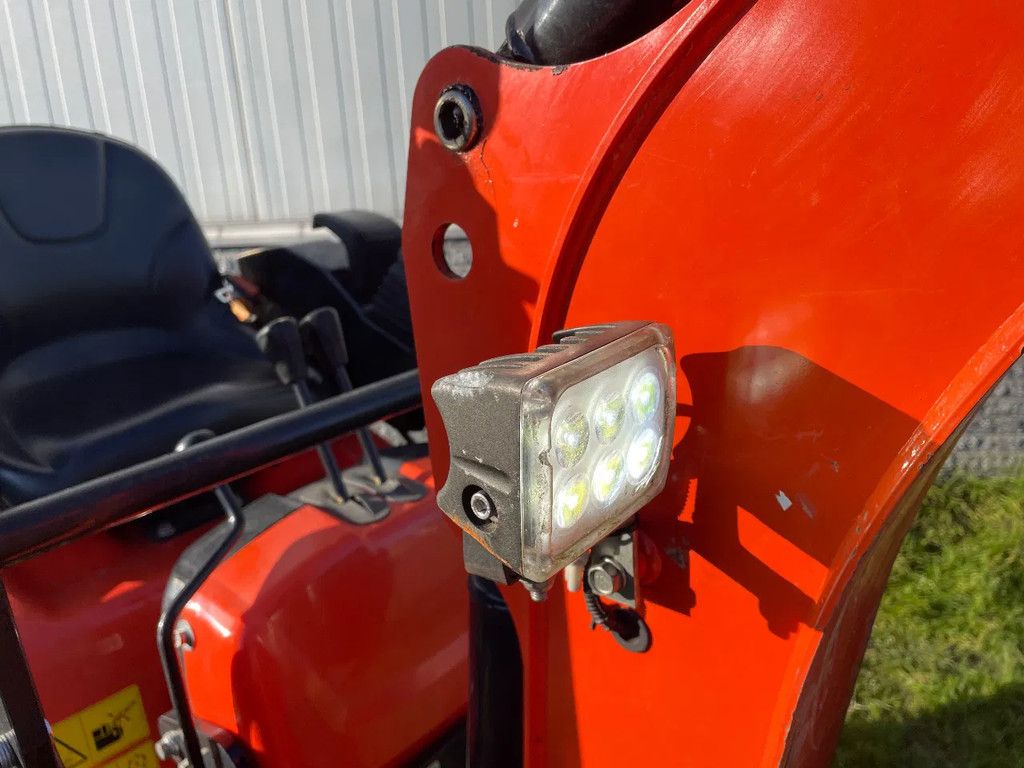 Kubota U10-5 minigraafmachine CW00 met 3 bakken