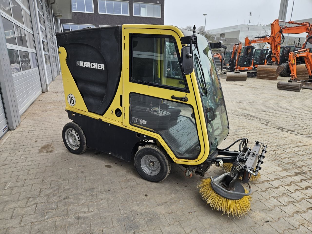 Kärcher TCC1D veegzuigwagen