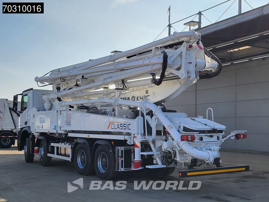 Mercedes Arocs Arocs 3746 8X4 NEW! 43 meter CIFA K43C-PU17080 Steelsuspension Big-Axle Euro 6