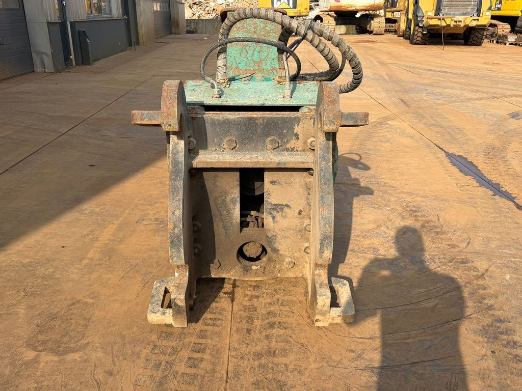 VTN VTN Scrap shear C135