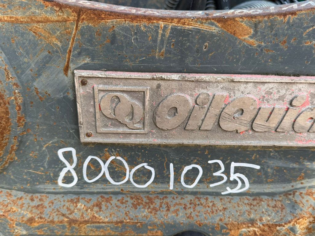 OilQuick OQ80 Quick coupler