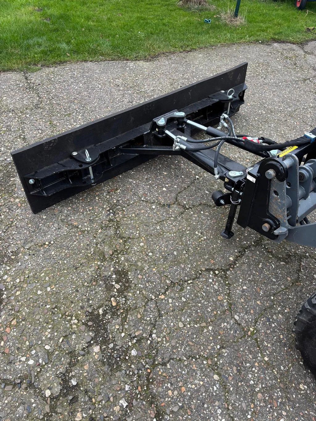 Giant Sneeuwschuif baggerschuif voerschuif 2,20m