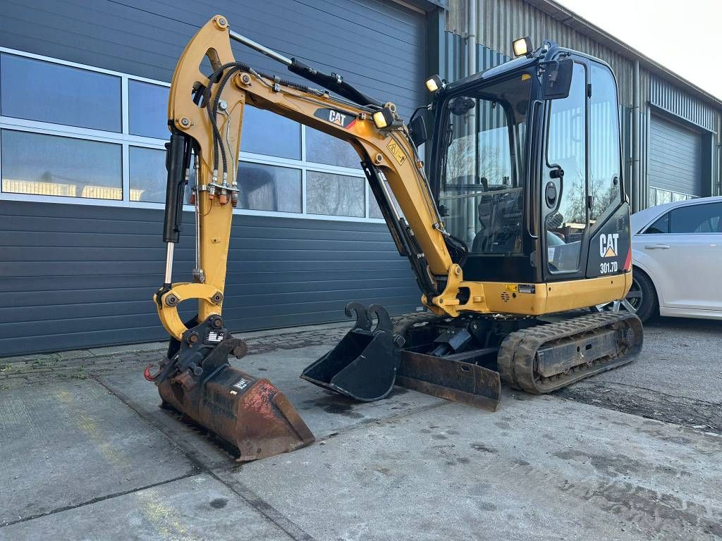 CAT 301.7 D
