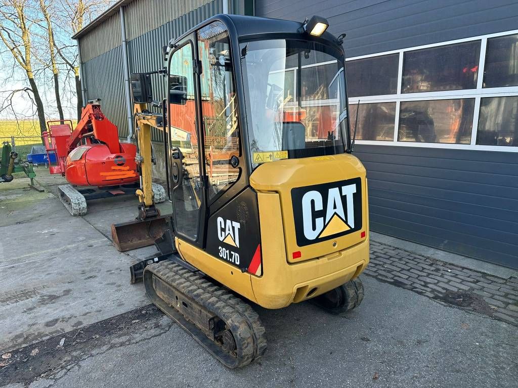 CAT 301.7 D